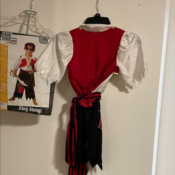 Pirate Costume Ahoy Matey Toddler 3-4 Halloween 🏴☠️🎃 - Picture 11 of 12